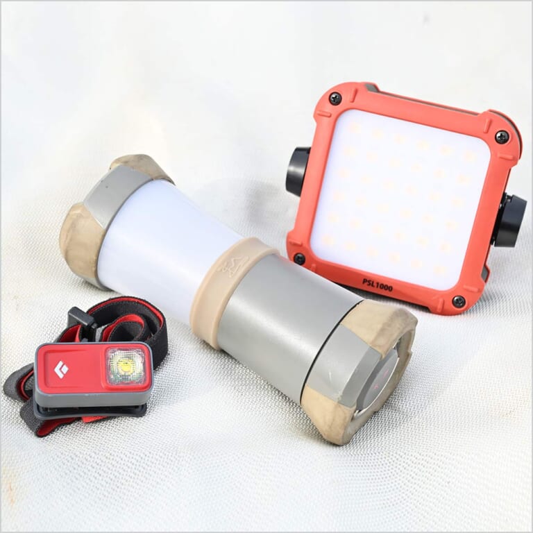 バイクでソロキャンプ|ライター・ヤタガイのこだわり|LEDランタン|“バイクでソロキャンプ”荷物どっさりキャンパー・ヤタガイの場合【載るなら全部持っていく!】