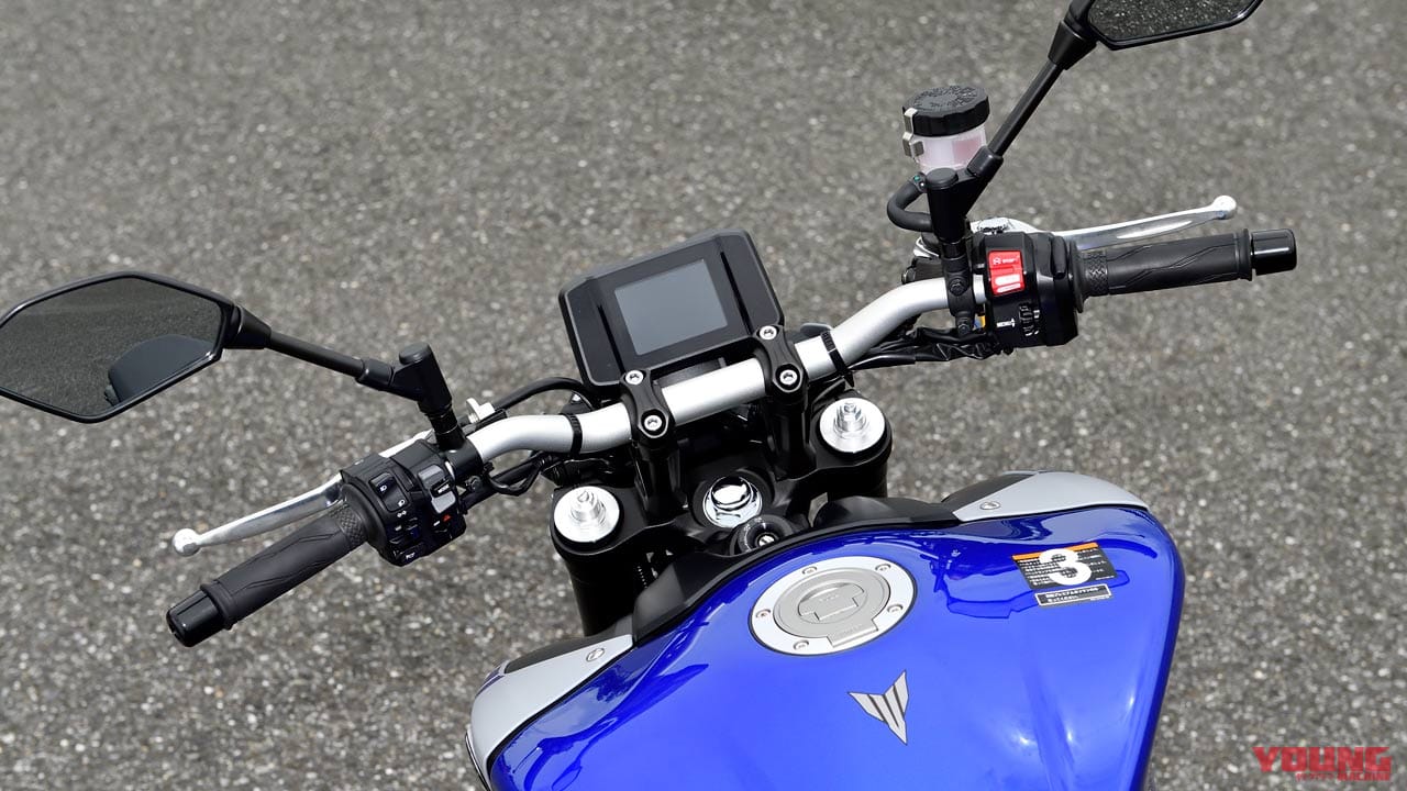 ヤマハMT-09|ハンドルまわり|ヤマハMT-09/SPディテール写真解説【エンジン/フレーム/電子制御:全盛りフルモデルチェンジ】