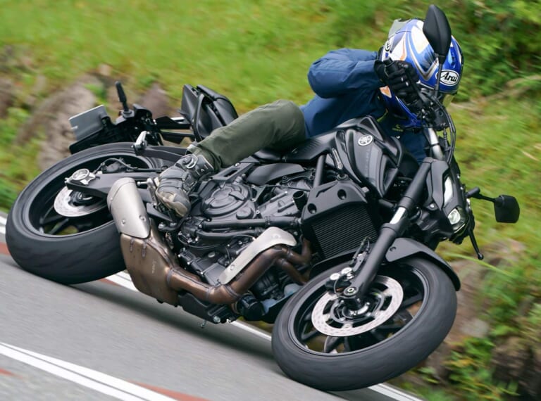 ヤマハMT-07試乗インプレッション【トルクフルな2気筒エンジンの素の面白味を体感】