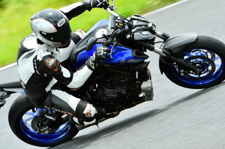 ヤマハMT-07|ヤマハMT-07試乗インプレッション【トルクフルな2気筒エンジンの素の面白味を体感】