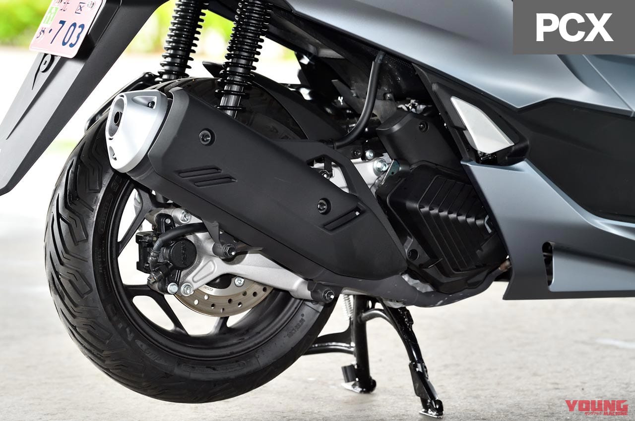 ホンダPCX|エンジン|令和の原付二種HY戦争勃発?! ヤマハNMAX vs ホンダPCX〈#1 ディテール徹底比較〉