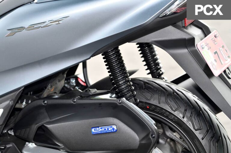 ホンダPCX|リヤサスペンション|令和の原付二種HY戦争勃発?! ヤマハNMAX vs ホンダPCX〈#1 ディテール徹底比較〉