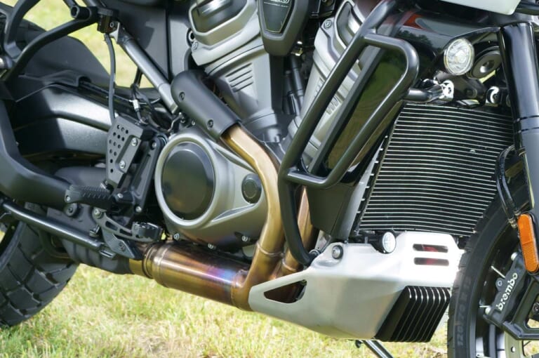 ハーレーダビッドソン パンアメリカ1250スペシャル|専用ガード|ホントに初モノ!? 驚きの完成度:ハーレーダビッドソン パンアメリカ1250/スペシャル ディテール解説