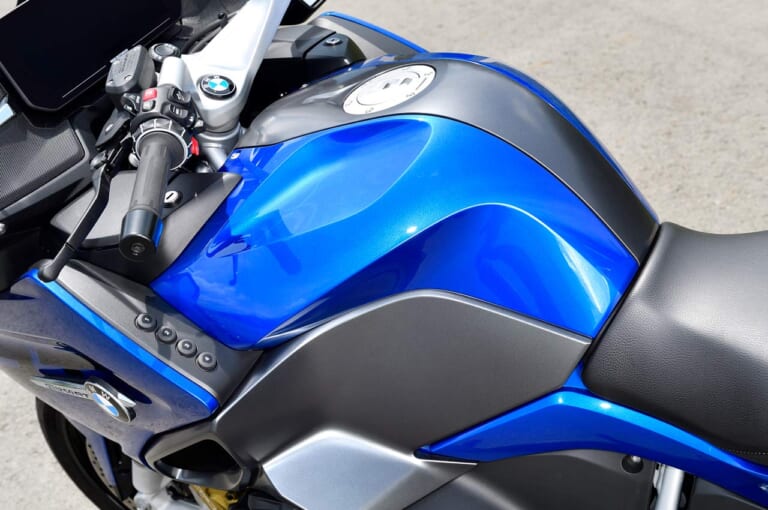BMW R1250RT|燃料タンク|BMW R1250RT試乗インプレッション【先進デバイス満載で完成度を高めた舗装路の王者】
