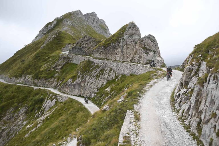 FANTIC RALLY500|HARD ALPINE TOUR|ビッグマシン|アッシエッタの尾根道|ファンティック キャバレロラリー500でイタリアンアルプス1000kmを42時間走破!!〈ハードアルパインツアー〉