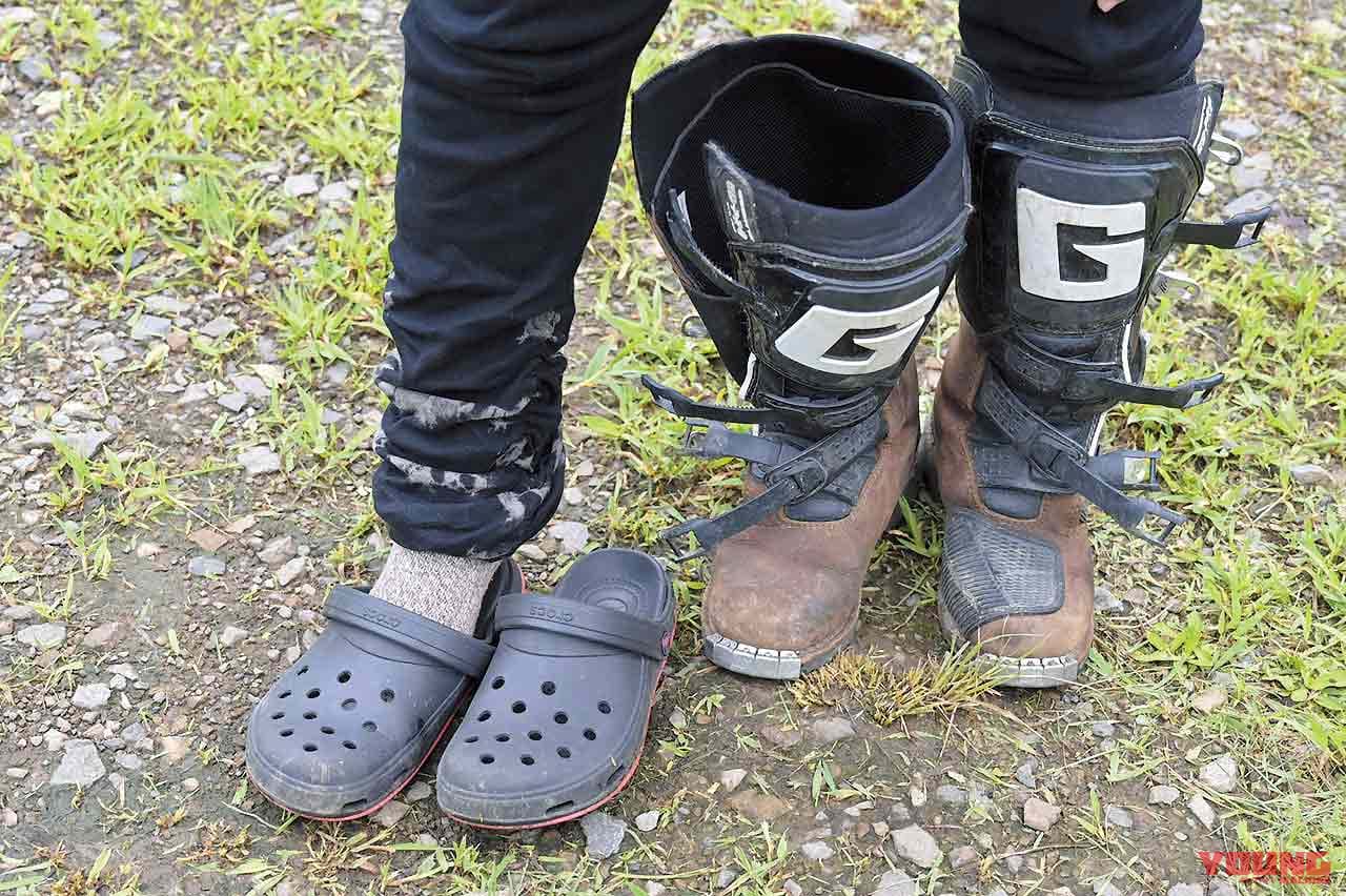 オフロードブーツ|キャンプ|サンダル|ひと粒で2度オイシイ!! 林道キャンプツーリングのススメ〈リコーダートキャンプツーリング|前編〉