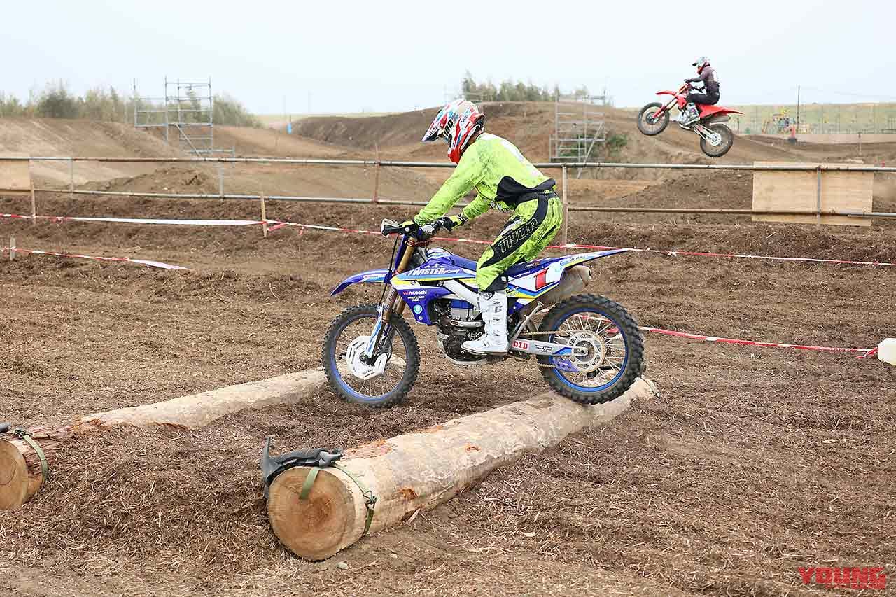 |連続丸太セクションの攻略法〈渡辺学のオフロードライディング指南|前編〉