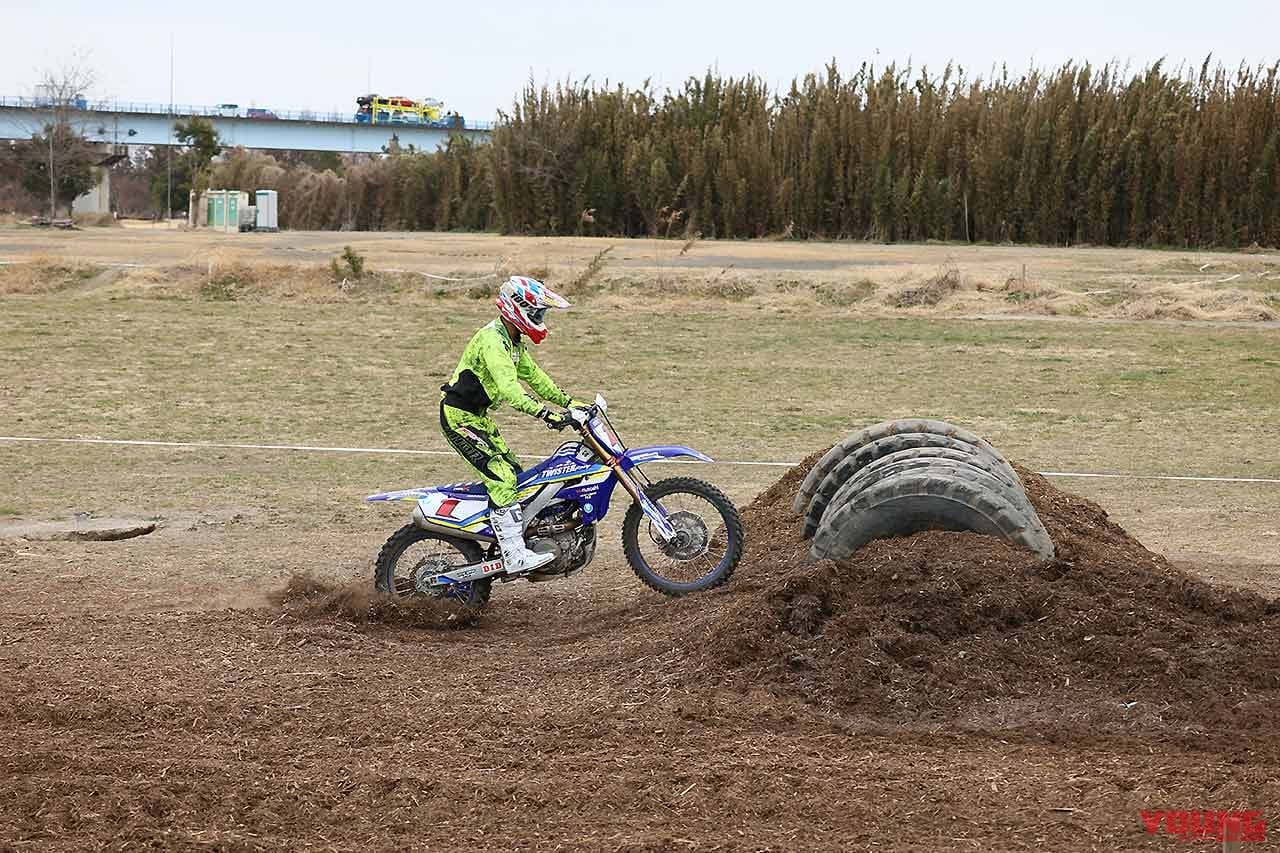 |連続丸太セクションの攻略法〈渡辺学のオフロードライディング指南|前編〉