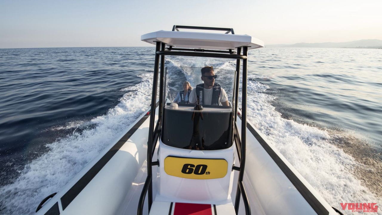 YAMAHA TEMPEST 750 GP Anniversary Edition|ヤマハの白赤60周年祭り! WGPのレジェンドカラー、お次はボートだ……!?