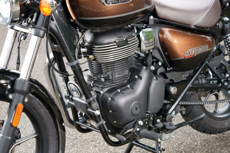 Royal Enfield METEOR 350|ロイヤルエンフィールド「メテオ350」には、コイツだけの単気筒テイストがある!
