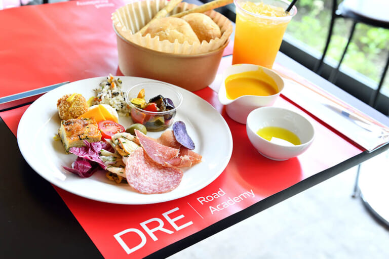 DREロード・アカデミー|ドゥカティ最新車で学ぶ公式ライディングレッスン「DRE」が9月17日/18日に開催!