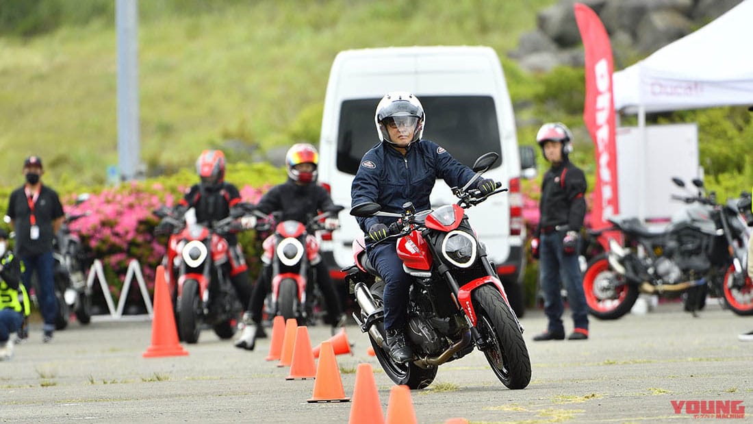 |ドゥカティ最新車で学ぶ公式ライディングレッスン「DRE」が9月17日/18日に開催!