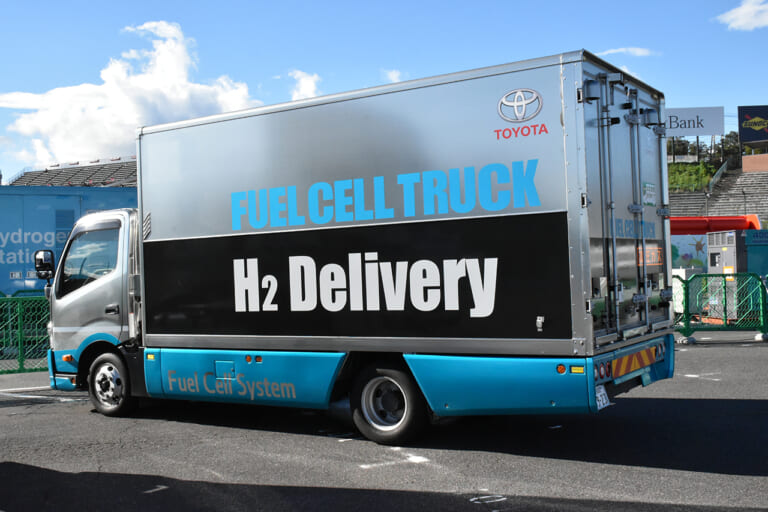 水素カローラ|水素運搬|FCV|トラック|バイオ燃料|水素仲間が日本を救う!? トヨタ&カワサキが実験中の壮大すぎる野望とは?