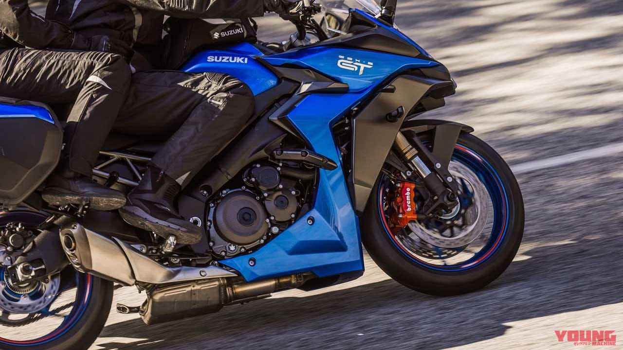 |スズキ新型「GSX-S1000GT」は純正アクセサリーも充実! 車体同色パニアや大型スクリーン等