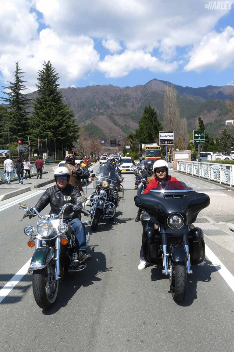 ハーレー忍野八海ツーリング|ハーレーでローカルロードを快走して飛び切り美味いランチを食べに行こう!〈忍野八海ツーリング〉