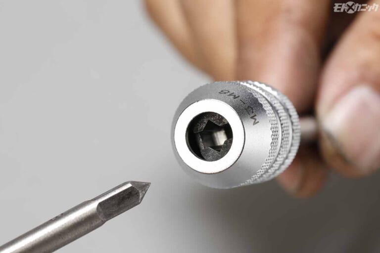 AP|1/4DR タップホルダー|日常のメンテナンスに使える役立ち工具セレクト【プラグ穴がナメそうな時の補修etc.】