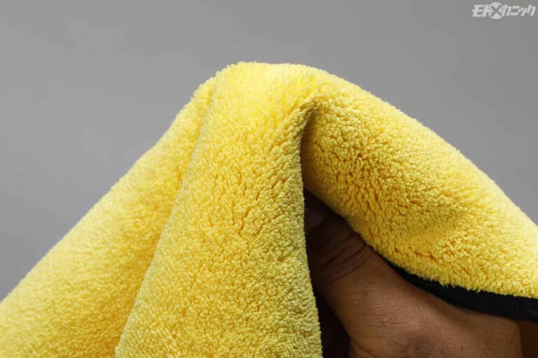 マイクロファイバーの毛足|日常のメンテナンスに使える役立ち工具セレクト【プラグ穴がナメそうな時の補修etc.】