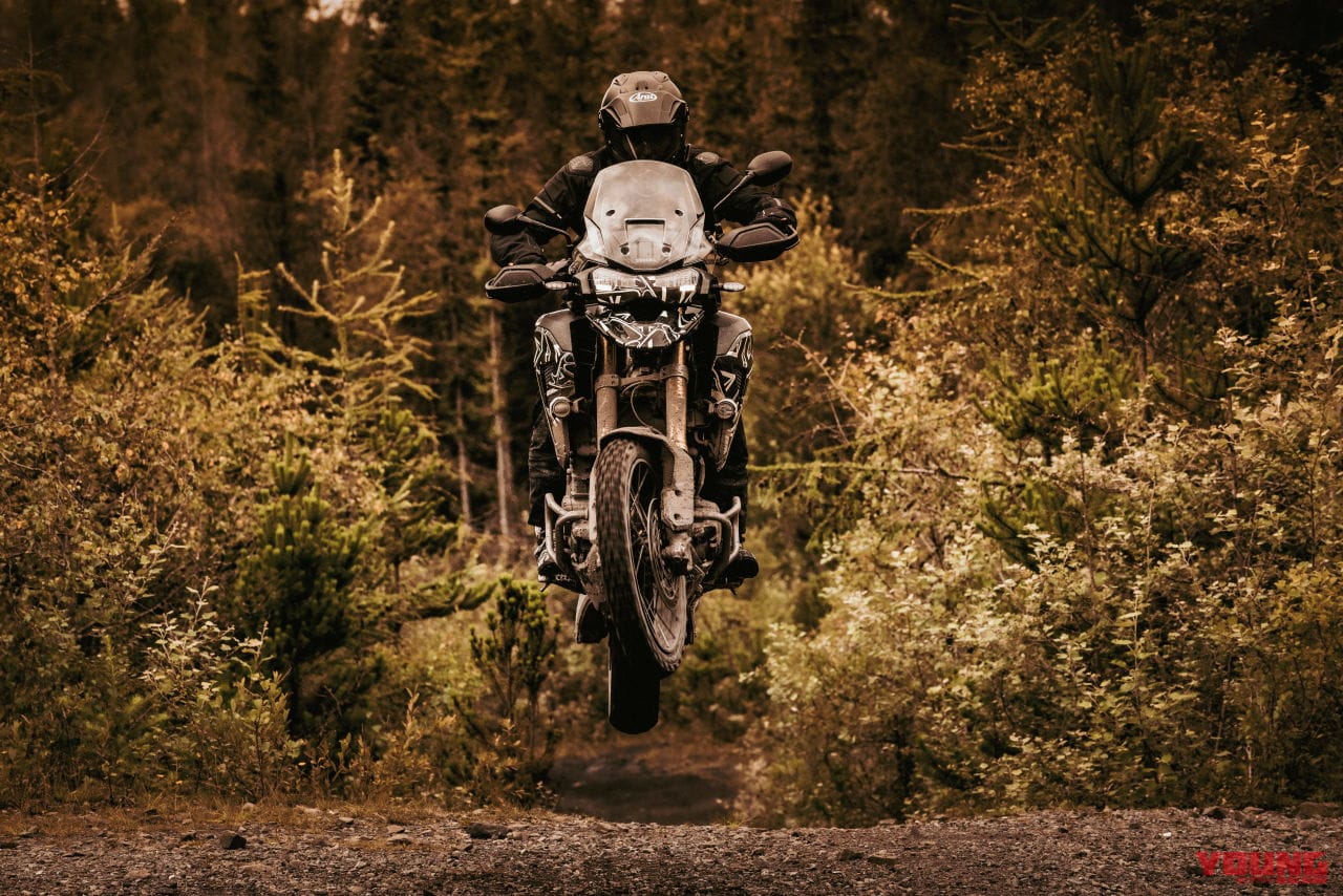 トライアンフ 新型タイガー1200|トライアンフ新型「タイガー1200」開発順調! Tプレーン3気筒のビッグアドベンチャー