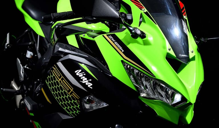 カワサキ ニンジャZX-25R|フェイス|カワサキ ニンジャZX-25Rは誰もが楽しめるレプリカだっ!【丸山浩の人気車分析】