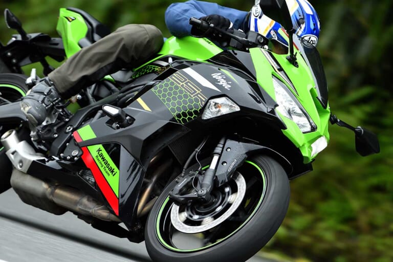 カワサキ ニンジャZX-25R|走り|カワサキ ニンジャZX-25Rは誰もが楽しめるレプリカだっ!【丸山浩の人気車分析】