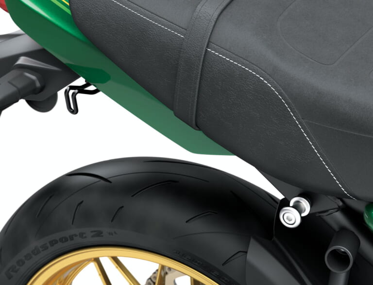 KAWASAKI Z650RS の純正アクセサリー|2気筒のザッパーは有り? 無し? カワサキ「Z650RS」が目指した“カジュアルなレトロスポーツ”像