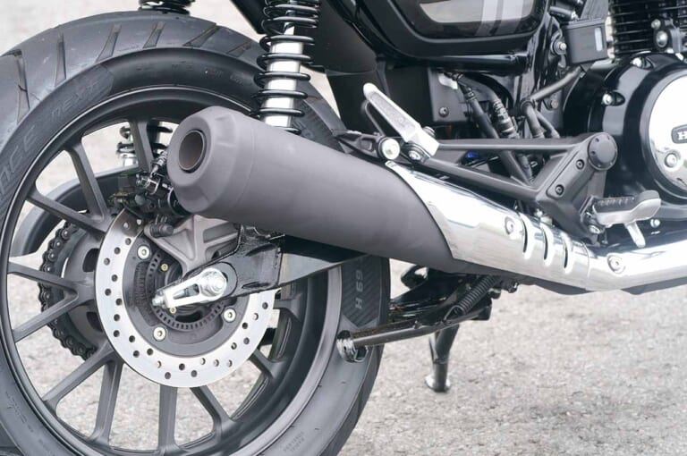 ホンダGB350S | マフラー|丸山浩の’21 ホンダGB350/S最終解説【意外に異なるディテール徹底比較】