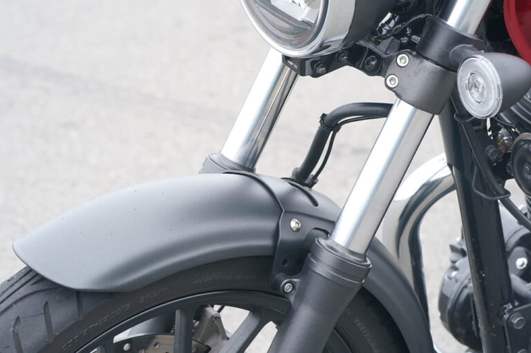 ホンダGB350 | フロントフェンダー|丸山浩の’21 ホンダGB350/S最終解説【意外に異なるディテール徹底比較】