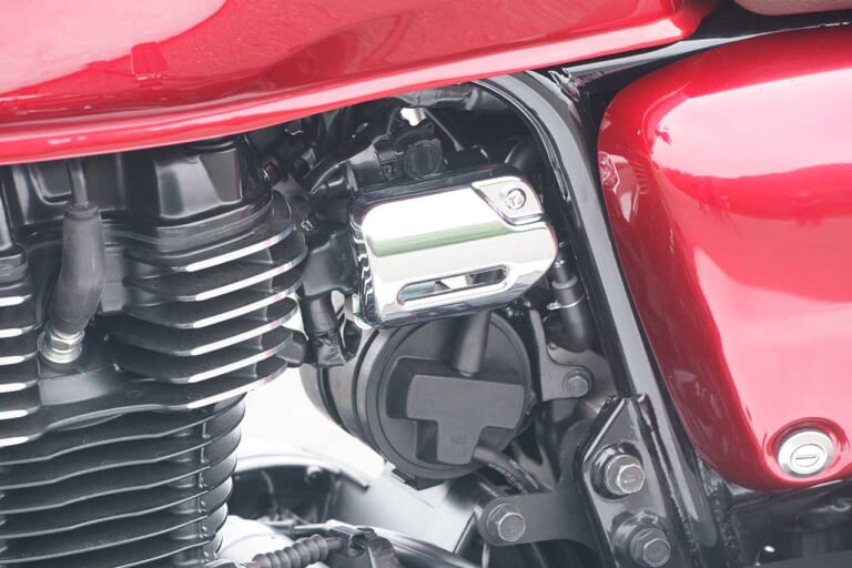 ホンダGB350 | FIカバー|丸山浩の’21 ホンダGB350/S最終解説【意外に異なるディテール徹底比較】