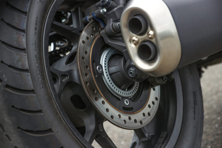 ホンダ レブル1100DCT|ブレーキ|ホンダ レブル1100 DCT ディテール写真解説【タフで力強いスタイリングに扱いやすさをプラス】