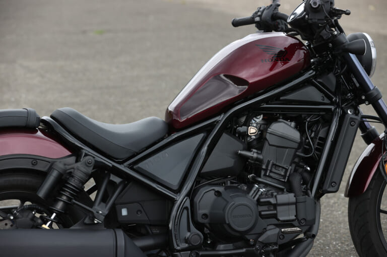 ホンダ レブル1100DCT|エンジン|Dual Clutch Transmission|ホンダ レブル1100 DCT ディテール写真解説【タフで力強いスタイリングに扱いやすさをプラス】