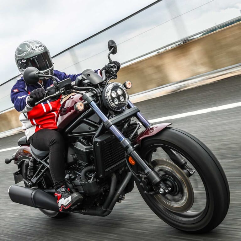 ホンダ レブル1100DCT|岡崎静夏|ライディング|岡崎静夏のホンダ レブル1100DCT試乗インプレ【ただのバイクとはひと味違う、病みつきになる不思議感覚】