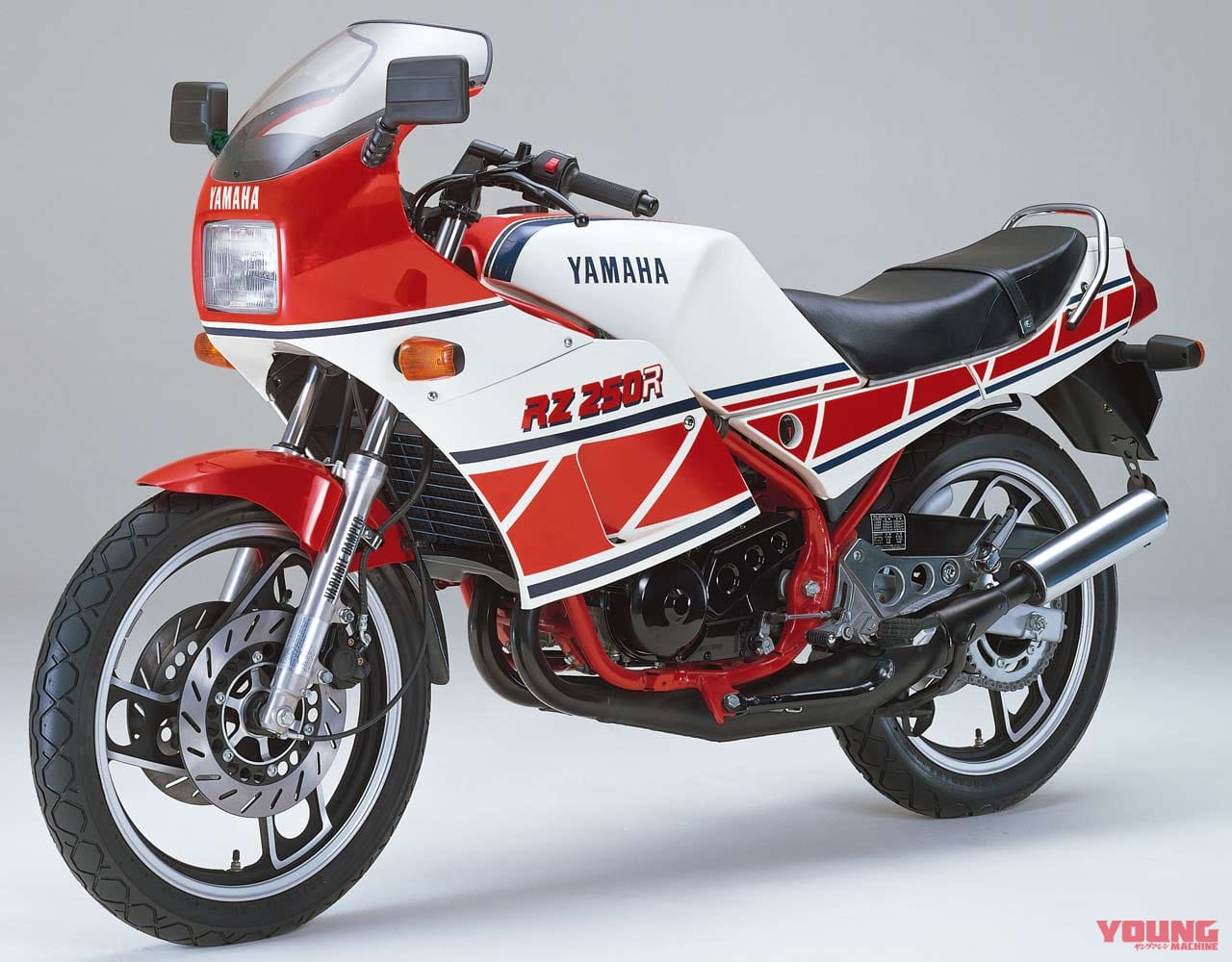 '80s国産名車|'83 RZ250R|RZ250RR|’80s国産名車・ヤマハRZV500R完調メンテ【識者インタビュー:唯一無二のフィーリングを味わってほしい】