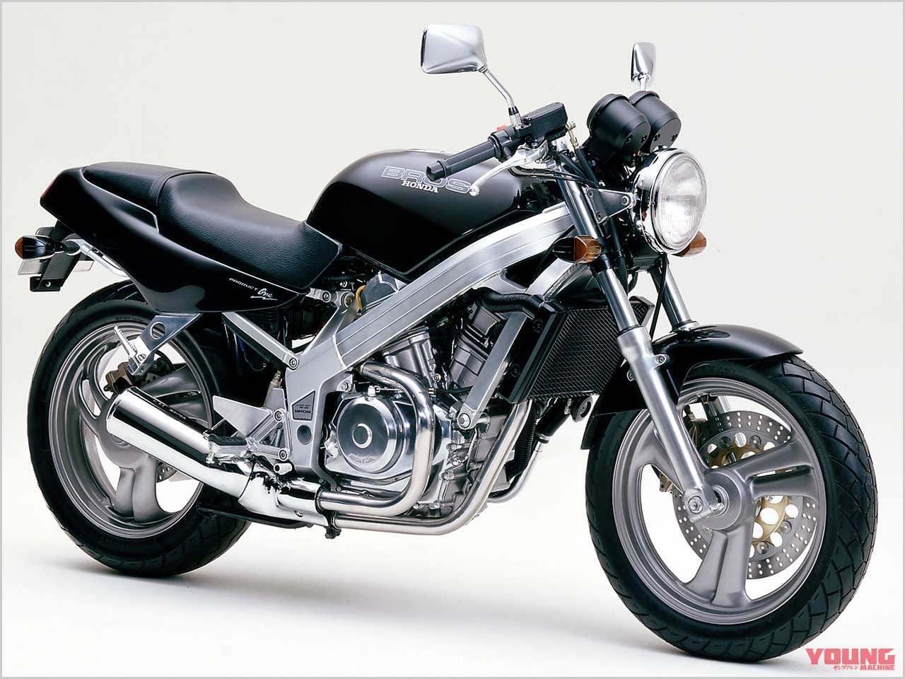ホンダ ブロスNTV650|ホンダ新型NT1100はアフリカツインのオンロード版!? 〈YM未来予想〉