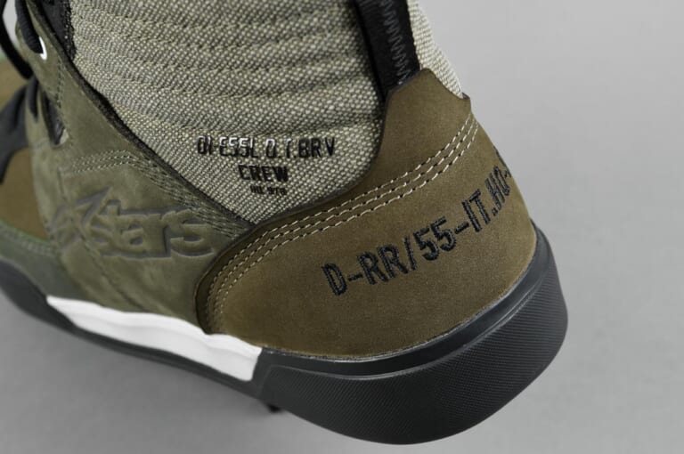 アルパインスターズ アキオシューズ|かかと|2021最新ライディングシューズ&ブーツカタログ〈アルパインスターズ〉