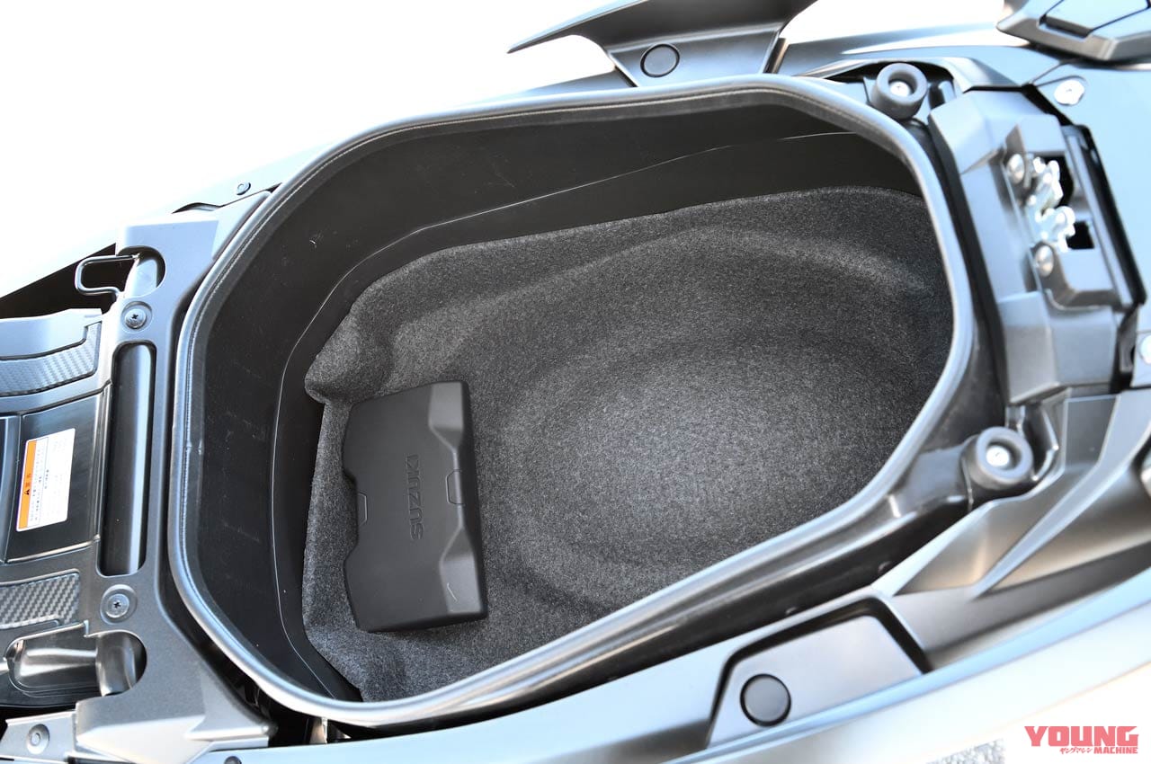 |スズキ バーグマン400試乗インプレッション【国産唯一の400ccビッグスクーター健在】