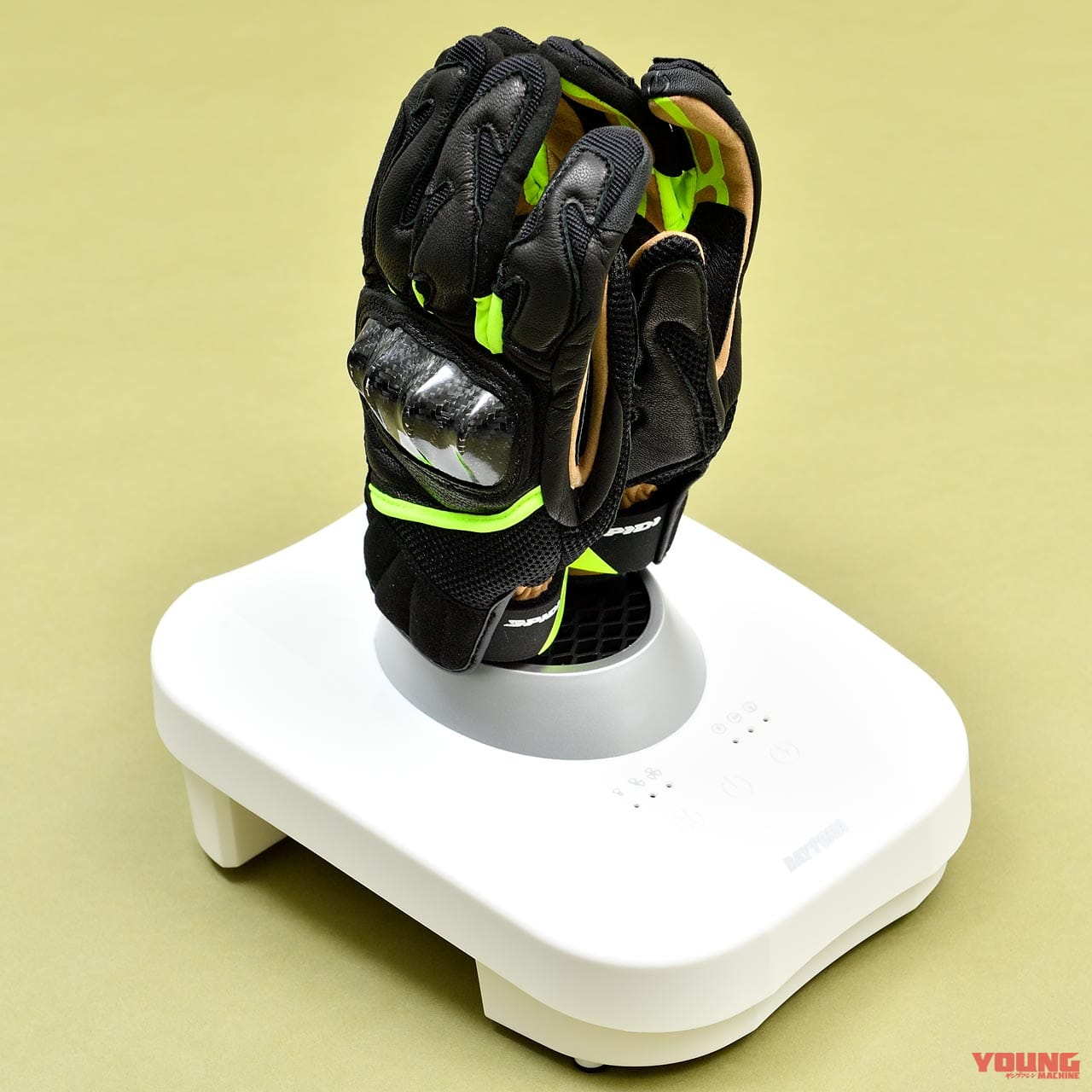 |コスパ良好のヘルメット乾燥機「リメット」試用インプレッション【コスパ良好、消臭効果もアリ】