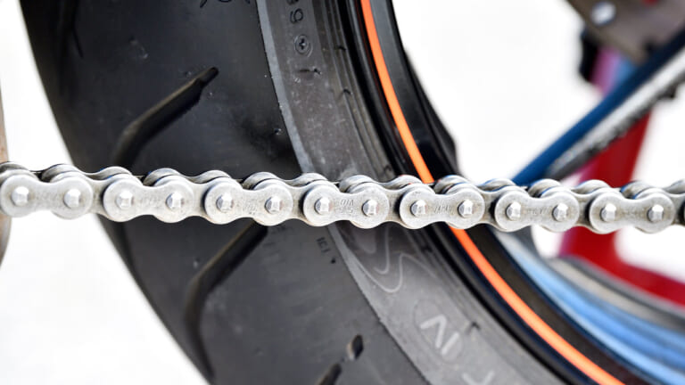 チェーンメンテナンス|シュアラスター チェーンクリーナー&チェーンルブ|使用後|シュアラスター「チェーンクリーナー&チェーンルブ」で超簡単スピーディーDIY【愛車の走りを快適に】