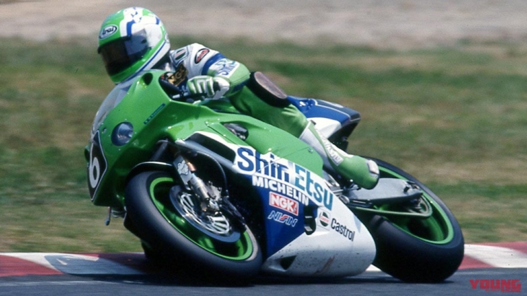 カワサキ|ZXR-7|鈴鹿8耐|信越化学|感涙の初代ZXRカラー! SBK・第12戦に出場のカワサキZX-10RRがカッコ良すぎる!