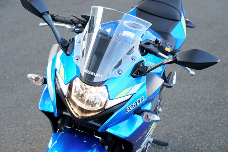 スズキ GSX250R|フロントまわり