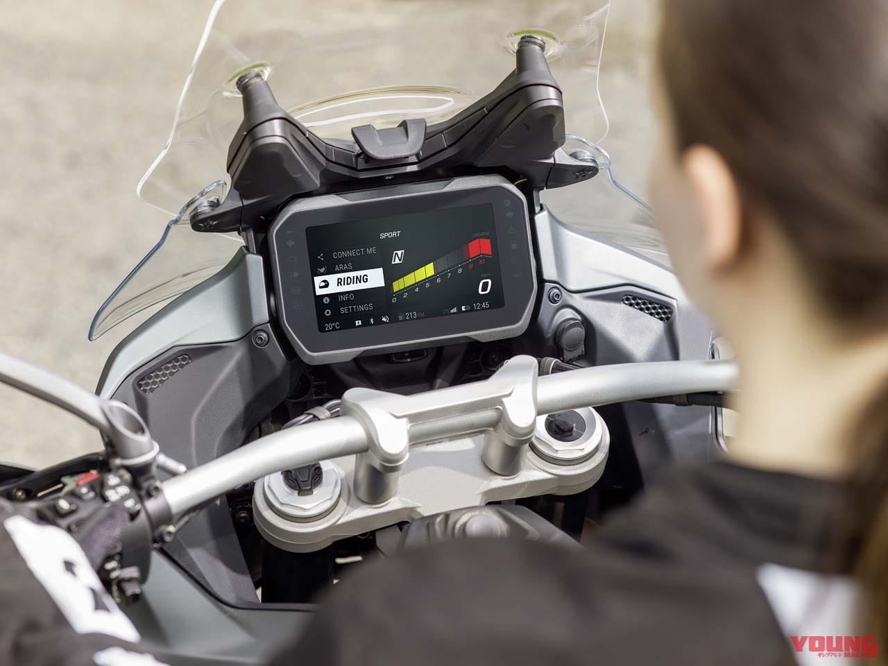 |次はカワサキ「ニンジャH2SX」の新型か?! ボッシュのスマホ連動システム『mySPIN』