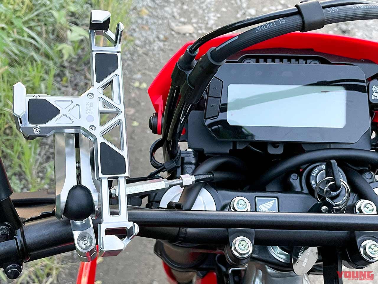 バイク専用デバイスホルダー「マウントシステム」がさらに進化。幅広い 