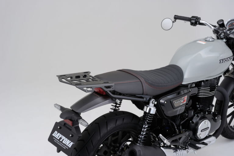 マルチウイングキャリア【GB350S用】|シーソー式ペダルを通常タイプに変更できる! デイトナからホンダGB350/GB350S用パーツ続々