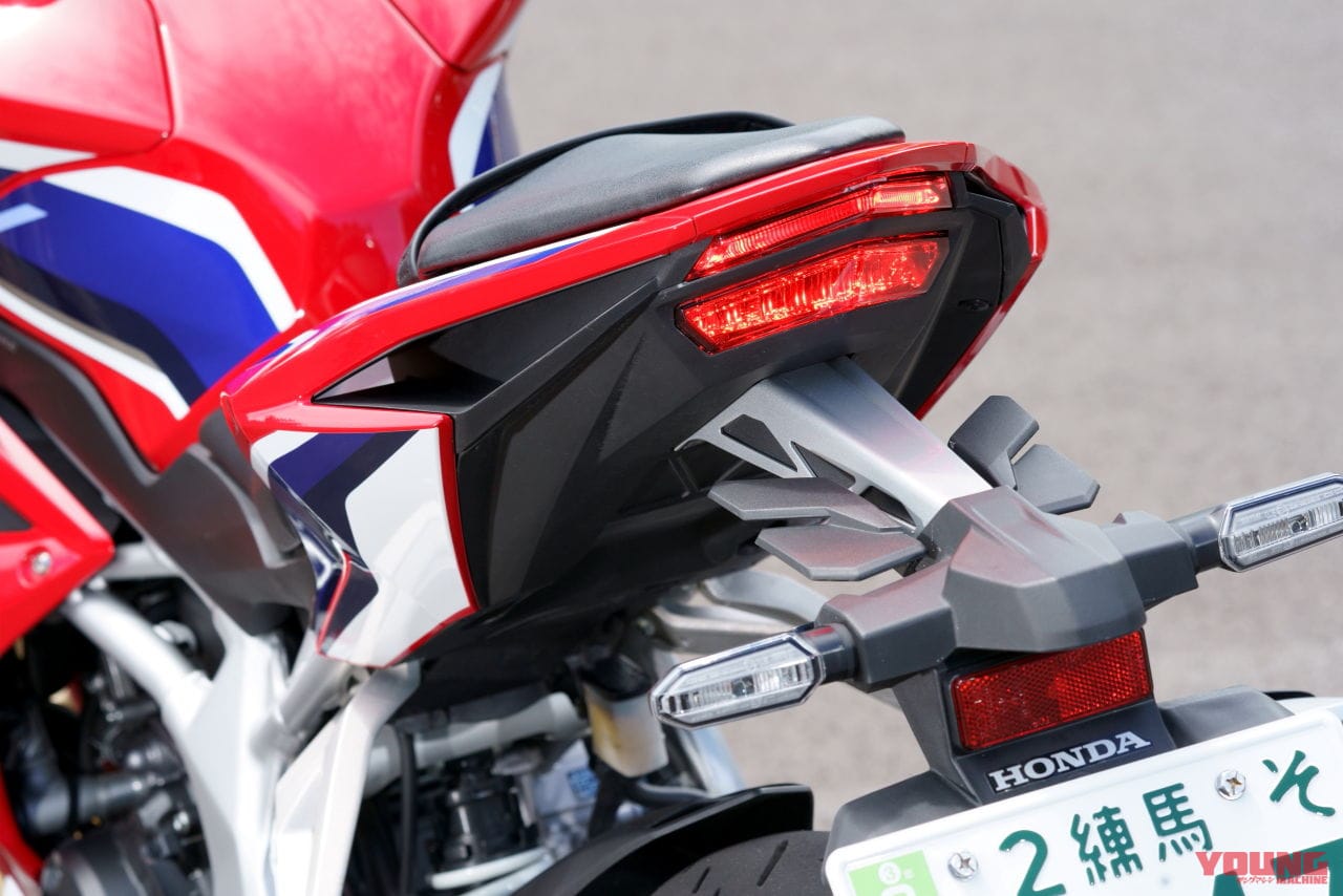 |あの4気筒のように回らなくても、CBR250RRにはエンジン屋としてのホンダの魂が宿っている!!
