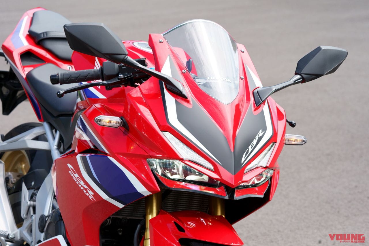 |あの4気筒のように回らなくても、CBR250RRにはエンジン屋としてのホンダの魂が宿っている!!