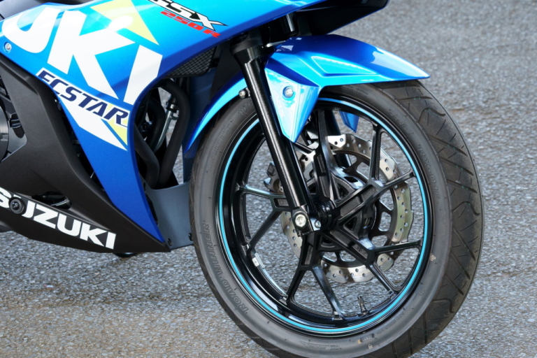 スズキ GSX250R|フロントフォーク