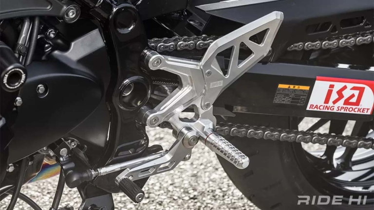 [バイク雑学] “バックステップ”は造語だった!?【近年はバックしていないモノも多い…?】