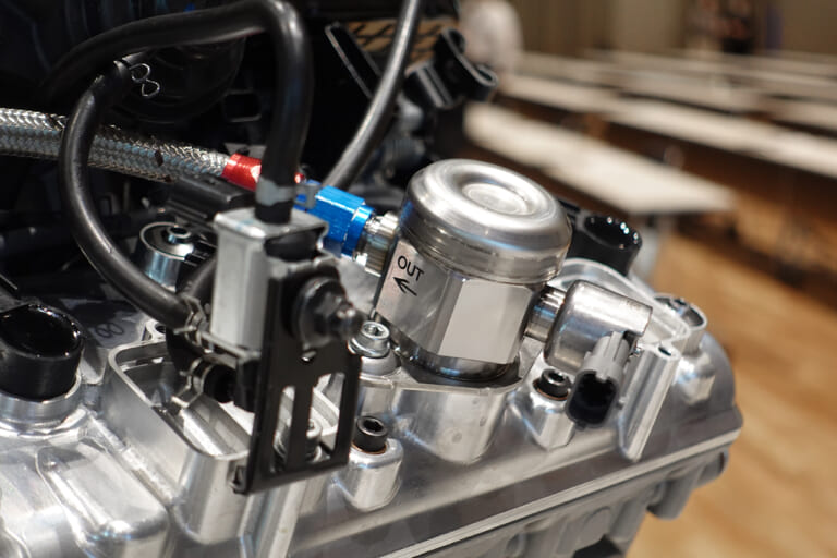 カワサキ|水素エンジン|直噴|スーパーチャージャー|燃料ライン|ついに見えた! カワサキの水素エンジンはスパチャ+直噴か!?