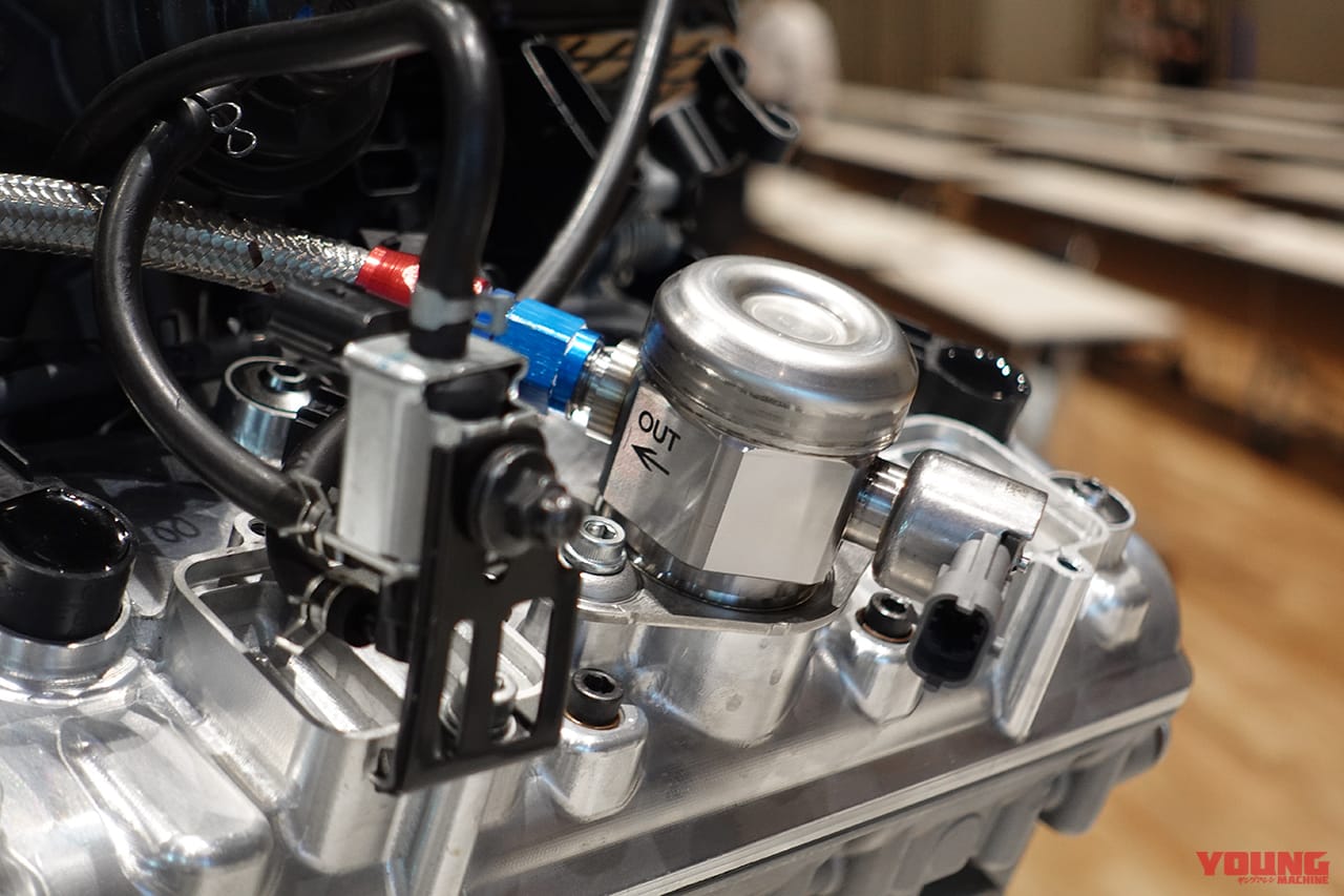 カワサキ|水素エンジン|直噴|スーパーチャージャー|燃料ライン|ついに見えた! カワサキの水素エンジンはスパチャ+直噴か!?