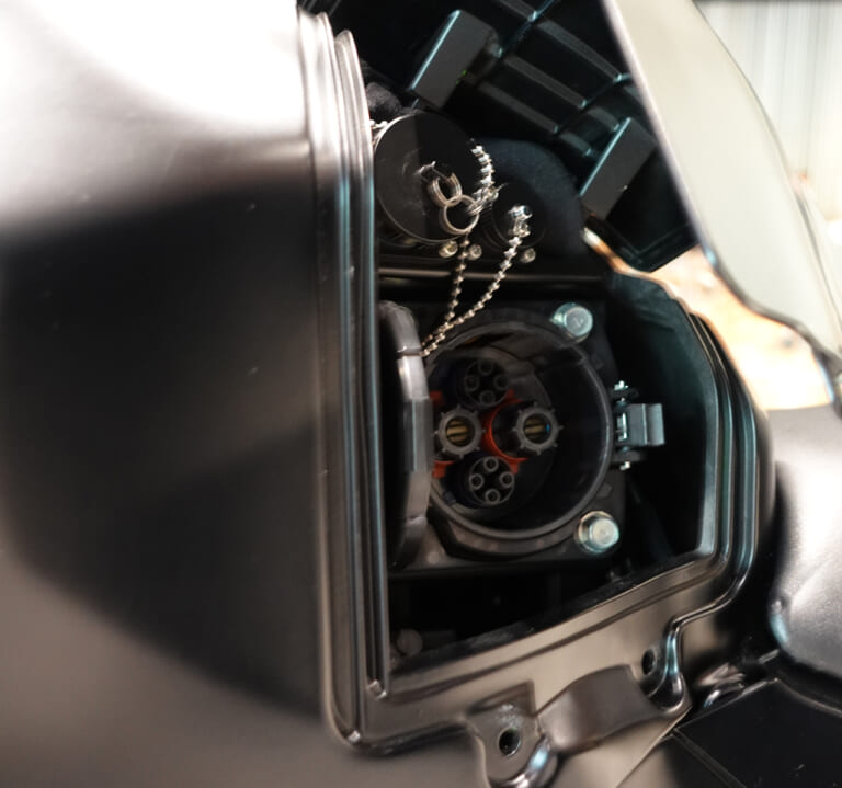 カワサキ|電動バイク|充電|ついに見えた! カワサキの水素エンジンはスパチャ+直噴か!?