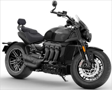 2457cc 3気筒 世界最大排気量の量産バイクが生み出す新境地 トライアンフ ロケット3に新色追加 Webヤングマシン 新車バイクニュース 2457cc 3気筒 世界最大排気量の量産バイクが生み出す新境地 トライアンフ ロケット3に新色追加 Webヤングマシン 新車バイクニュース